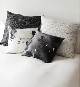 Mercury Linen Throw Cushion